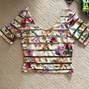 guess floral mesh contrast crop top
